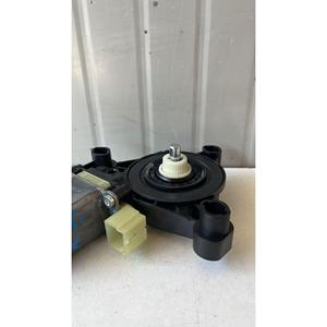 Moteur électrique de lève-vitre avant droit pour VOLKSWAGEN Golf 7 Berline (12>) 5Q0959802C DAC - Product Image 2
