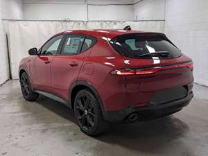 Vente Flash 2024 Dodge Hornet R/T Plus Conduite à Droite - Product Image 2