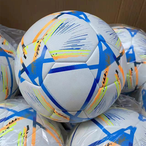 Ballon de football d'entraînement en TPU durable pour entraînement direct - Product Image 2