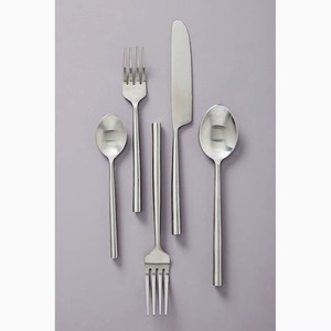 Juego de 5 cubiertos de acero inoxidable con mango de diseño estándar, cuchara, tenedor, utilizado en la cocina, mesa, Hogar, juegos de cubiertos chapados en plata - Product Image 2