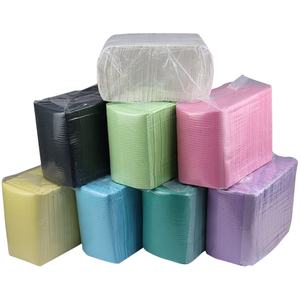 Bavaglini Dentali Monouso Impermeabili - Alta Qualità 1 Strato PE + 2 Strati Carta 33x45cm Colori Assortiti - Product Image 1