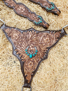 Ensemble de harnais et de collier de poitrail Arctic Design en cuir véritable, avec franges turquoise, durable, léger, perlé, saisonnier, personnalisable - Product Image 6