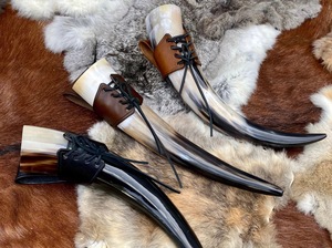 Cuerno Natural para Beber Estilo Vikingo de Alta Calidad Pulido Ecológico Diseño Animal de Cuerno de Búfalo - Product Image 3