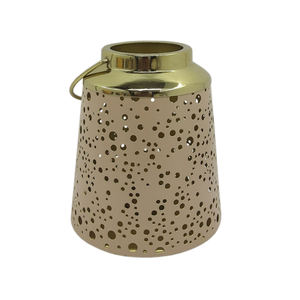 Lanterne à bougie en métal en vrac faite à la main couleur Mehroon pour la décoration d'éclairage de mariage et de noël lanternes suspendues - Product Image 2