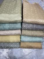 Tissu jacquard brodé non tissé sophistiqué et respirant, motif brodé, poids moyen, pour vêtements de cérémonie de mariage, draperies de luxe