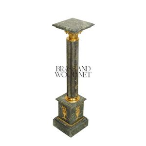 Socle élégant en marbre vert forêt avec colonne cannelée et encolure en laiton doré - Product Image 2