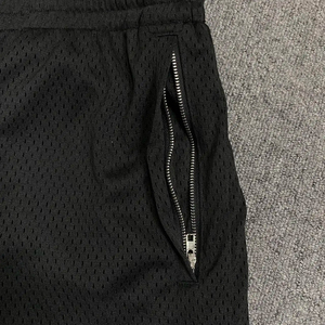 กางเกงขาสั้นผ้าคอตตอนพิมพ์ลายตาข่ายสำหรับผู้ชายกางเกงขาสั้นสีสั่งทำฉลากส่วนตัวพร้อมสาย - Product Image 5