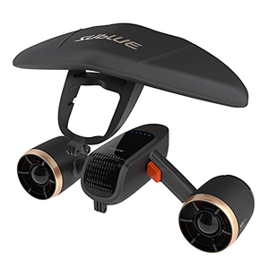 WhiteSharks Mix Pro Scooter aquatique portable haute performance, outils de plongée de qualité noir et or, équipement sous-marin haut de gamme - Product Image 1