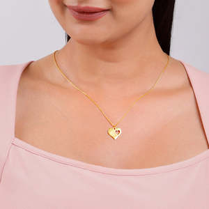 Collar Elegante con Colgante de Corazón Dorado de Lujo y Cadena Brillante - Product Image 2