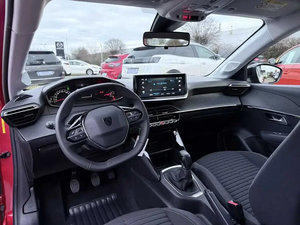 2024 PEU QEOT 208 nouveau/utilisé Kei modèle boîte de vitesses automatique cuir ACC R17 LHD RHD Options PEUGEOT marque Dark AWD alliage d'aluminium - Product Image 3