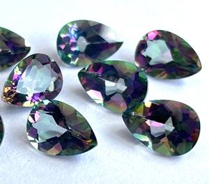 Topacio Místico Natural de 7x10 mm, Corte Pera Facetado, Excelente Calidad - Topacio Místico Superior, Corte Pera Facetado - Product Image 3