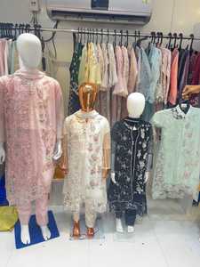 Factory Price Ready-Made Salwar <strong>Suit</strong> with Dupatta for Indian &amp; Pakistani Clothing for Bulk Orders - Product Image 4