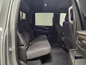 GMC Sierra 2500 Crew Cab SUV 2024, transmission intégrale, automatique, cuir de luxe, conduite à gauche, jantes R18, titre propre, sans accident, faible kilométrage - Product Image 3