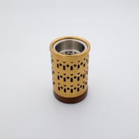 Meilleures ventes de brûleurs d'encens décoratifs en fer avec base ronde en bois, motif élégant découpé au laser, design arabe pour le ramadan