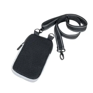Borsa a Tracolla Riflettente Personalizzata Smartbag, Gadget Intelligenti per Escursionismo e Utilizzo come Sacca Impermeabile - Product Image 3