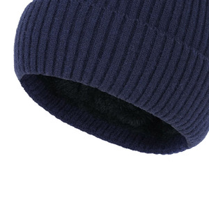 Gorros unisex cálidos y elegantes hechos de acrílico suave, perfectos para ropa de invierno, moda informal o marca promocional - Product Image 5