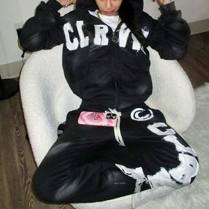 ชุดวอร์มแฟชั่นผู้หญิง 2 ชิ้น ชุดเซ็ตฤดูใบไม้ร่วง เสื้อแจ็คเก็ตกำมะหยี่สีชมพูและกางเกงขายาวมีกระเป๋าใหญ่ ชุดวอร์มกำมะหยี่สำหรับผู้หญิง - Product Image 4