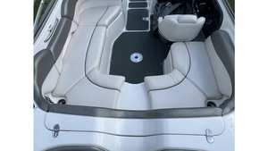 Jetboat Yamaha AR 210 de 2008 d'occasion, 21 pieds, avec moteur marin bicylindre de 1052 cm3, propulsion JetDrive, avec remorque - Product Image 4