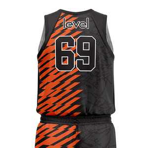 Ensemble de vêtements de sport respirants pour femmes, uniforme de basket-ball à manches courtes à séchage rapide, logo personnalisé, OEM personnalisable - Product Image 4