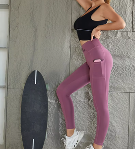 Leggings de yoga pour femmes à taille haute avec logo personnalisé, contrôle du ventre, taille élastique, extensible dans les quatre sens, respirant, séchage rapide, pantalon de sport - Product Image 3