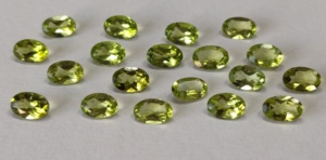 Peridoto Natural Corte Ovalado 8x10mm Facetado-Peridoto Suelto Corte Ovalado Calidad AAA - Product Image 6