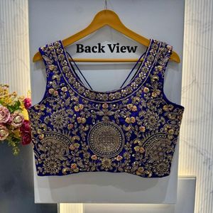 Magnifique Blouse Traditionnelle d'Hiver pour Mariage, Col en V, en Soie Italienne Pure et Douce, avec Broderie Lourde de Perles et Sequins, Exportation Royale - Product Image 6