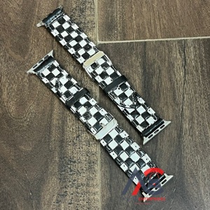 Correa de reloj Apple de cuero genuino de primera calidad, diseño de tablero de ajedrez hecho a mano, elegante correa de repuesto para hombres y mujeres - Product Image 1