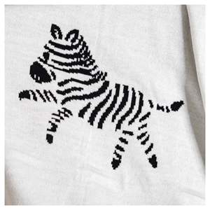 Manta Bordada Wabi-Sabi de Lana 100% de la Mejor Calidad, Cálida, Suave, Tejida, Ligera, con Borlas, para el Hogar, Sofá, Viajes, Sostenible - Product Image 3