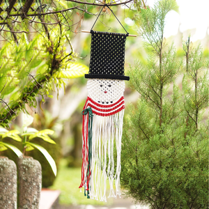Colgante de pared de macramé hecho a mano de alta calidad, decoración navideña para el hogar, muñeco de nieve fabricado en Vietnam - Product Image 4