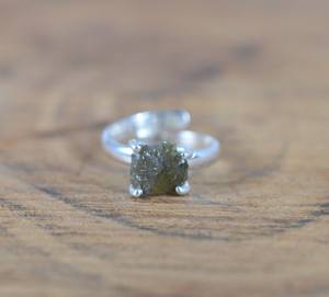 Anillo de apatita verde áspero Plata de Ley 925 Joyería de piedras preciosas naturales hechas a mano - Product Image 1