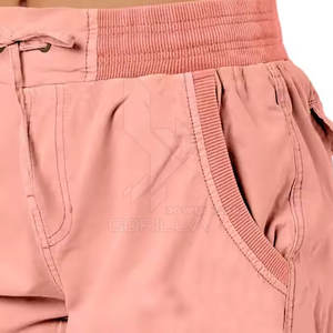 Pantalones cortos Cargo de cintura alta para mujer, tela de algodón holgada con bolsillos utilitarios, cintura elástica, pantalones cortos transpirables para uso diario - Product Image 5