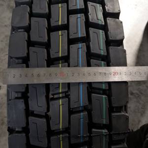 Neumático radial para camión 275/70R22.5 para carga de larga distancia con tracción y durabilidad mejoradas - Product Image 2