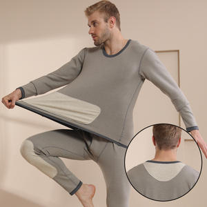 Ensemble de sous-vêtements thermiques d'hiver décontractés pour hommes col montant en toile polaire avec fermeture à glissière logo brodé sur le devant Service OEM - Product Image 2