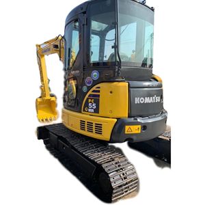 Excavadora Usada Komatsu PC55 – Motor Komatsu de 39 HP, Profundidad de Excavación de 3.8 m, Rendimiento Confiable - Product Image 1