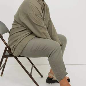 กางเกงพลัสไซส์ใหม่สำหรับผู้หญิงและกางเกงขายาวผู้ชาย กางเกงจ็อกเกอร์ลำลอง กางเกงแทร็คแพนท์ - Product Image 3