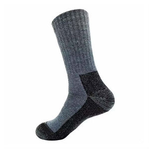 Haute qualité 10 paires de chaussettes de football de sport en coton polyester antibactérien pour hommes Logo personnalisable poignée antidérapante en gros - Product Image 5