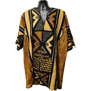 Robe courte africaine Bogolan pour hommes – Vêtements traditionnels africains faits à la main en lin et coton – Fournisseur en gros OEM personnalisé - Product Image 1