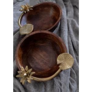 Cuenco de madera para servir artesanías indias con detalles de metal perfecto para la decoración de la mesa de comedor - Product Image 5