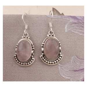 Piedra preciosa de cuarzo rosa natural hecha a mano, pendiente de regalo de aniversario de plata esterlina sólida, pendiente ovalado, diseño bohemio - Product Image 1