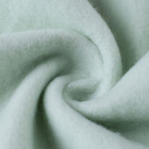 Sweatshirts d'hiver pour femmes avec logo personnalisé fabriqués avec un matériau de qualité supérieure Casual Female Wear New Women Sweatshirt - Product Image 6