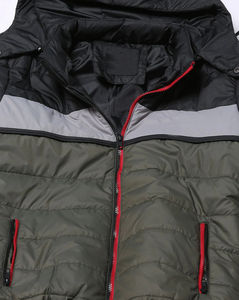 Chaqueta acolchada de Concha a prueba de viento con aislamiento térmico, chaqueta acolchada con logotipo impreso en la superficie, chaqueta acolchada lista para usar diariamente - Product Image 3