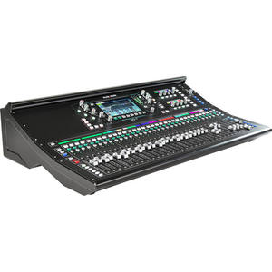 Console de mixage numérique haut de gamme A&H SQ-7 48 canaux / 36 bus avec 32+1 faders motorisés - Product Image 4