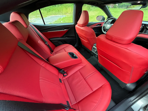 Toyota Camry automatique d'occasion authentique - Product Image 4