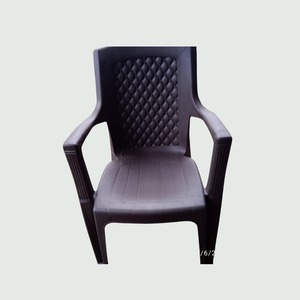 เก้าอี้พลาสติกดีไซน์ประดับเพชรด้านหลังทรงสี่เหลี่ยมเฟอร์นิเจอร์ภายในบ้านและนอกบ้านใช้ในพ่อค้าอินเดีย - Product Image 2