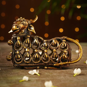 Figurine d'art Nandi en laiton exquis, sculpture artistique pour la maison, le temple, le bureau, décoration d'ambiance, pièce d'art artisanale de qualité supérieure - Product Image 1