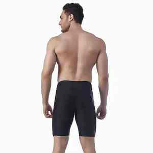 Essentiels d'été repensés : restez au frais et tendance, confort maximal, design minimaliste, perfectionnez votre week-end en shorts décontractés - Product Image 3