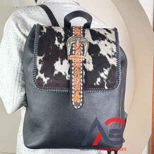 กระเป๋าเป้หนังวัวสะพายหลังมือความจุขนาดใหญ่กระเป๋าเดินทางสไตล์ตะวันตกพร้อมสายรัดเครื่องมือและหัวเข็มขัด - Product Image 1