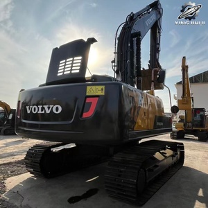 Excavatrice Volvo EC240 d'occasion, 24 tonnes, godet de 1,2 m³, marque suédoise d'origine, grande excavatrice sur chenilles, faible nombre d'heures, certifiée CE - Product Image 4