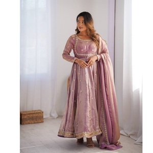 Vêtements ethniques très demandés Robes de soirée pour femmes pour les festivals et les fêtes Robe prête à porter pour la vente à l'exportation - Product Image 1