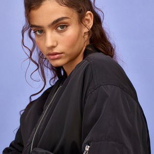 Concevez votre propre logo Veste d'hiver pour femmes en duvet matelassé à manches longues Vestes de couleur unie - Product Image 5